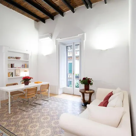 Apartment Casa Crispi 51 Neapel